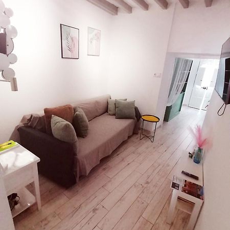 La Casita De Sandra อะโลรา ภายนอก รูปภาพ